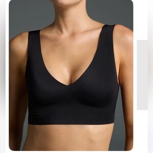 EBY black bralette